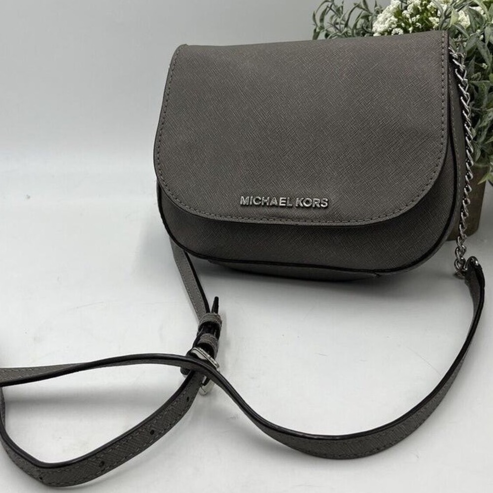 Michael Kors Bedford Medium Flap Gray Crossbody Silver Tone Chain Strap Hardware
